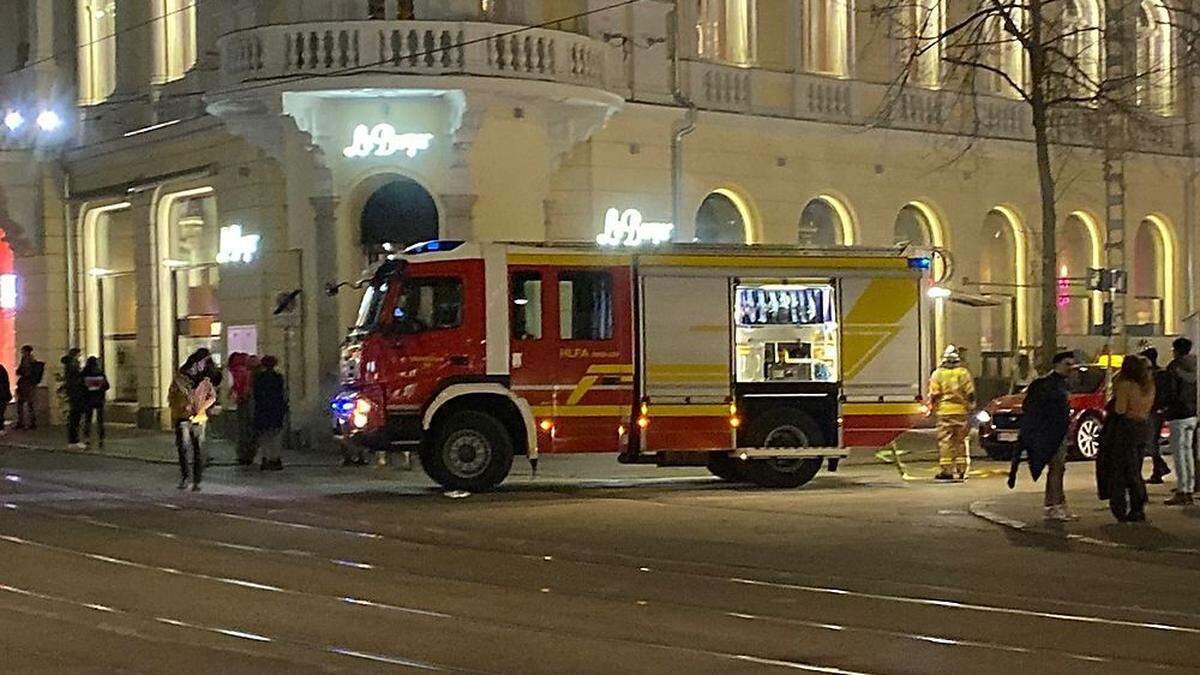 Brand am Samstagabend