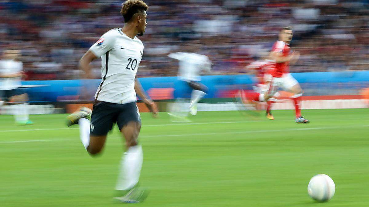 Frankreichs Kingsley Coman ist selbst für die Kamera zu schnell