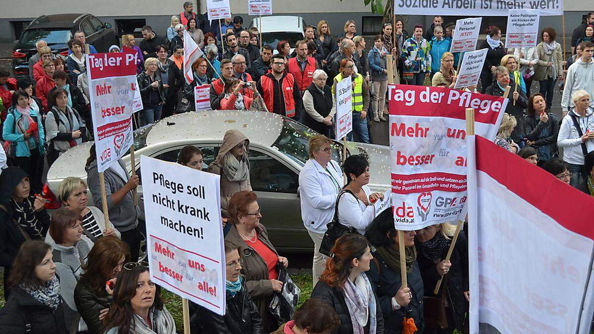 Lange mussten die Pflegekräfte demonstrieren, jetzt haben sie der geforderten Gehaltserhöhungen bekommen