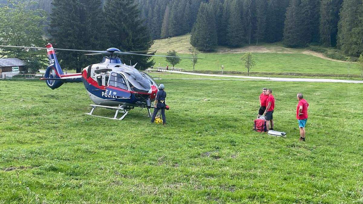 Bergretter aus Eisenerz und ein Polizei-Hubschrauberteam waren Dienstagnachmittag im Einsatz