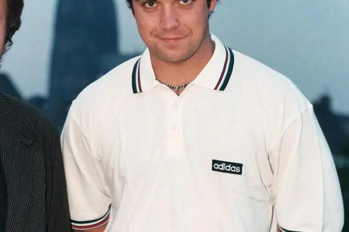 Im Jahr 1990 entdeckte seine Mutter eine Anzeige für ein Boygroup-Casting. Sie meldete ihren damals 15-jährigen Sohn an.