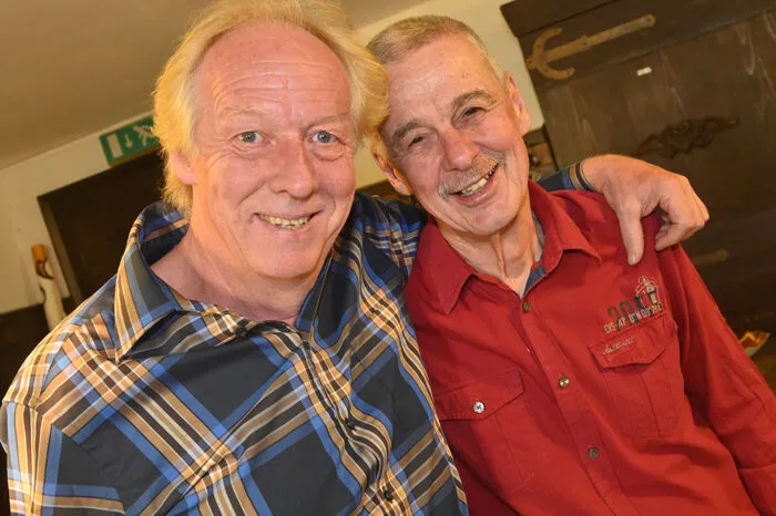 Die beiden Oberkärntner Georg Stampfer und Autor Hans Müller.