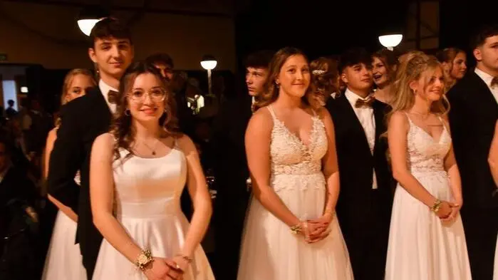 Für 30 Maturantinnen und Maturanten des BORG Murau feierten ihren Maturaball.