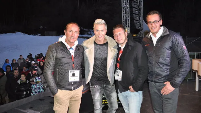 Wolfgang Kudler (Kärnten Event), Julian David, Veranstalter Michael Shabani und Rene Assinger (Walcher Security).