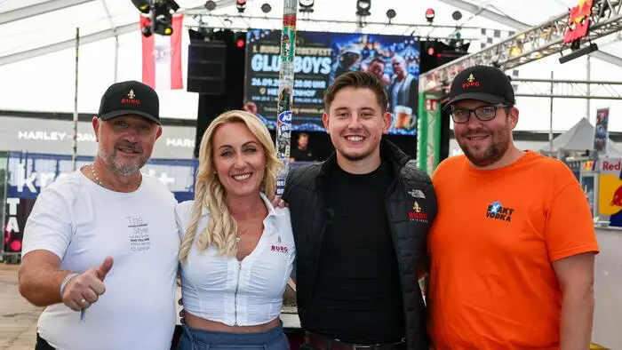 Die Gastro-Familie Neumann mit Geschäftspartner Daniel Hornberger (rechts)