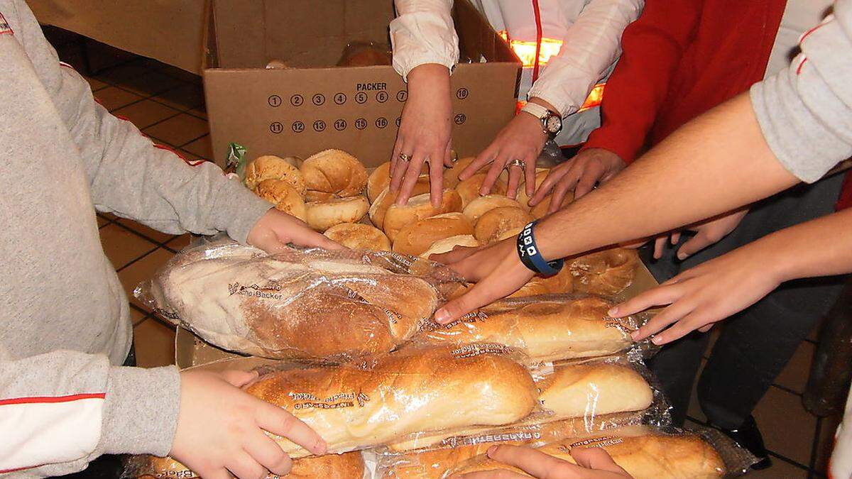 Viele helfende Hände sind bei der Tafel nötig