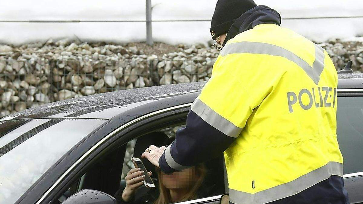 Am 9. März wurde Hermagor abgeriegelt, ausreisen war nur noch mit negativem Test möglich 