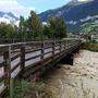 Beim Hochwasser Ende August wurde die Bichler Brücke um sieben Zentimeter verschoben 