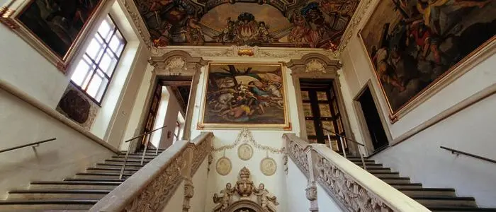 Das barocke Treppenhaus im Palais Attems