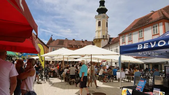 Der Hauptplatz von Bad Radkersburg war das Ziel der Tour de Mur