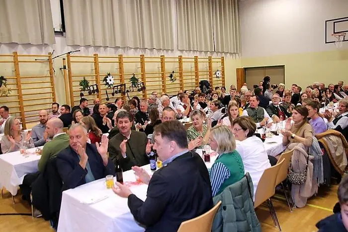 Und wieder war der Turnsaal der Volksschule Kainach voll besetzt.