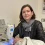 Änderungsschneiderin Andrea Einspieler näht seit über 30 Jahren