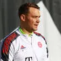 Manuel Neuer im Dezember 2021 mit Pflaster im Gesicht