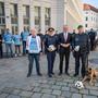 Innenminister Gerhard Karner (ÖVP) und Katrin Horn bei der Verabschiedung von Österreichs Polizeikontingent für die Fußball-EM