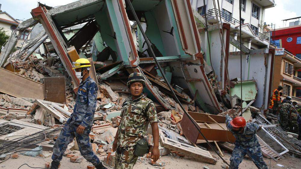 Dramatische Zustände herrschen nach den Erdbeben in Nepal