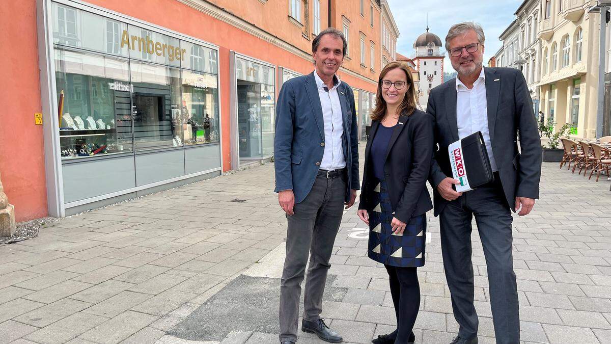 Alexander Sumnitsch, Leiter WK Leoben, Astrid Baumann, Obfrau WK Leoben und Karl-Heinz Dernoscheg, Direktor der WKO Steiermark in Leoben