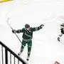 Elias Valtiner zog mit 14 Jahren alleine nach Amerika, um Eishockey zu spielen