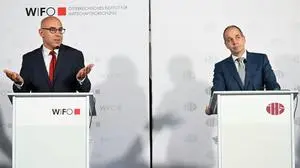 Prognose nach unten korrigiert: Wifo-Chef Gabriel Felbermayr und IHS-Chef Holger Bonin