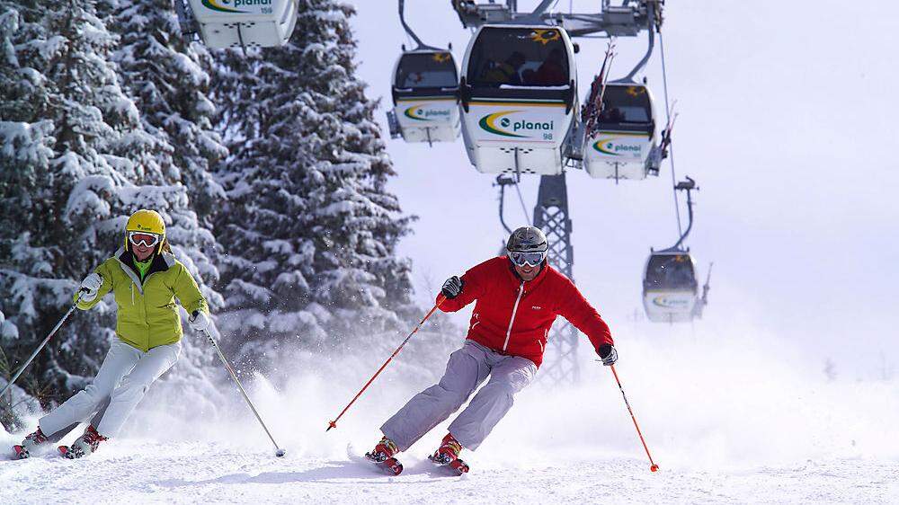Exzessives Apres Ski führte auf der Planai zu strengen Pistensperren 