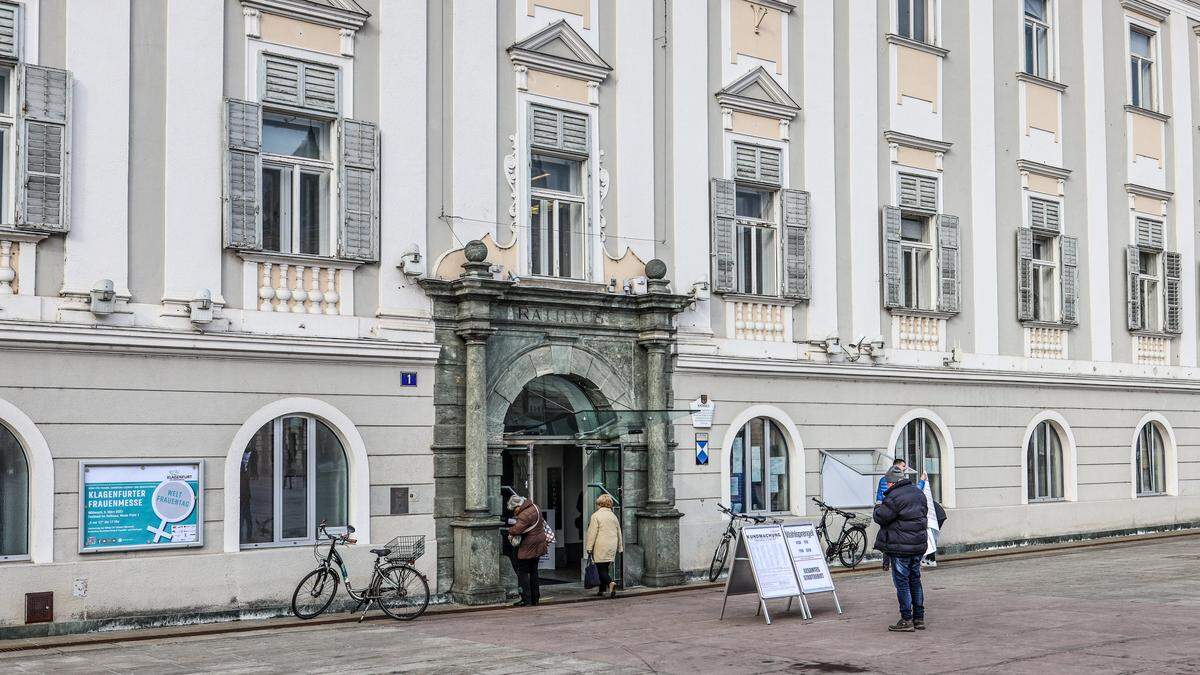 In Klagenfurt darf man sich über einen positiven Rechnungsabschluss 2022 freuen