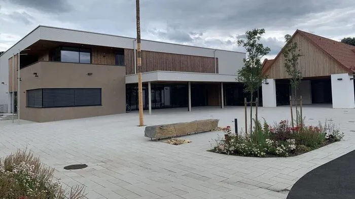 Im Herbst eröffnete Paldau das neue Veranstaltungszentrum