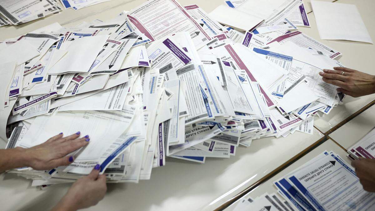 Bosnien-Herzegowina: 7200 Kandidatinnen und Kandidaten standen auf nationaler, regionaler und kommunaler Ebene zur Wahl