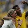 Ecuador-Coach Sebastian Beccacece mit Goldtorschütze Gonzalo Plata