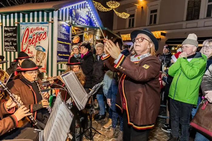 Feierliche Eröffnung Villacher Adventmarkt 2025