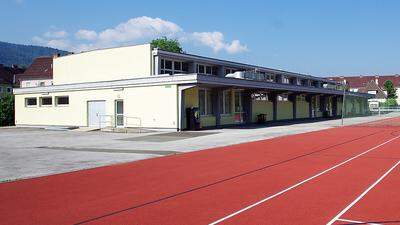 Die kürzlich von Grund auf erneuerten Turnsäle des Gymnasiums Bruck