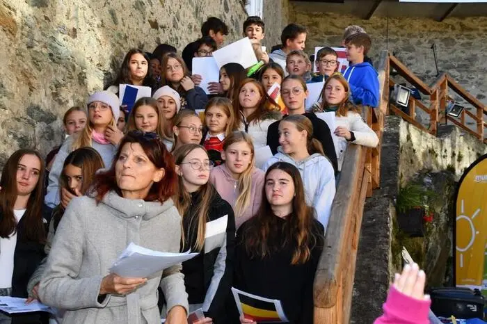 Zahlreiche Jugendliche aus mehreren europäischen Ländern nahmen daran teil.