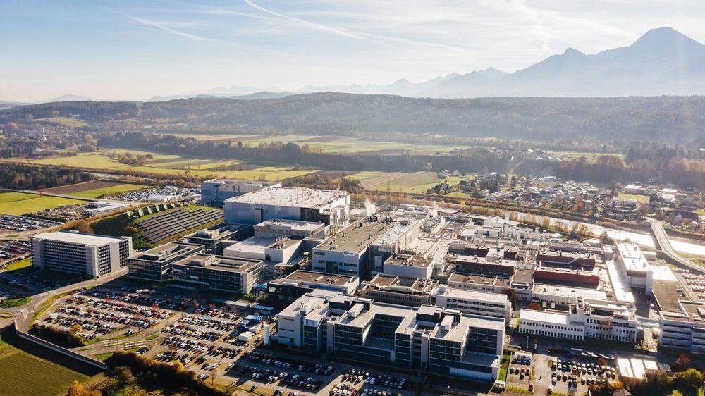 Der Bau der Chipfabrik bei Infineon schreitet planmäßig voran
