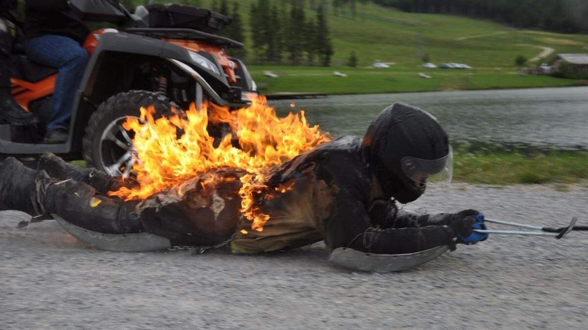 Joe Tödtling ließ sich im Vollbrand um den Teichalmsee schleifen