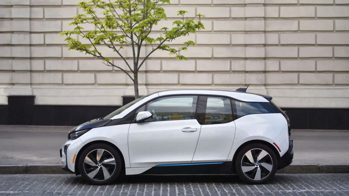 BMW will ab 2030 die Hälfte der Autos mit reinem E-Antrieb verkaufen