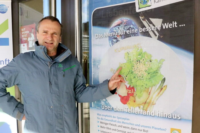 Übrigens: Im Kultursaal bestand nach dem Einkaufen die Möglichkeit, dem Vortrag „Klima.Bewusst.Einkaufen“ von Christian Salmhofer (Foto) vom Klimabündnis Kärnten zu lauschen. 