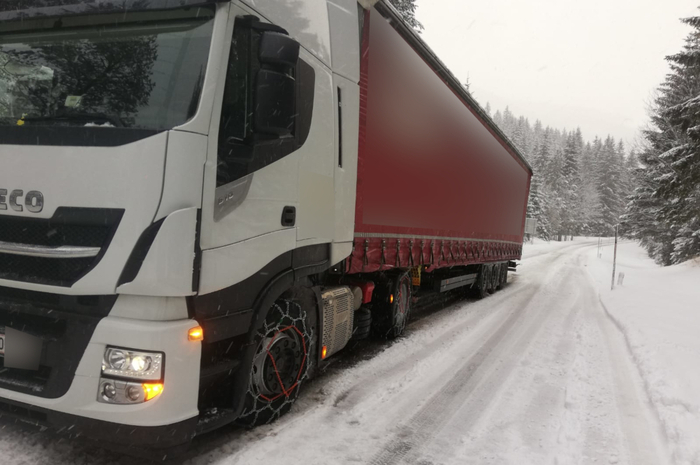 Los ging es um 14.32 Uhr mit einer Lkw-Bergung in St. Sebastian, gefolgt von einem Einsatz um 18.30 Uhr am Kreuzberg.