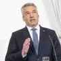 20231221 Pressekonferenz zu den Ergebnissen des Corona-Aufarbeitungsprozesses WIEN, OESTERREICH - 21. DEZEMBER: Bundeskanzler Karl Nehammer OEVP bei einer Pressekonferenz zu den Ergebnissen des Corona-Aufarbeitungsprozesses im Bundeskanzleramt am 21. Dezember, 2023 in Wien, Oesterreich. 231221_SEPA_32_002 Copyright: xMartinxJuenx SEPAxMedia
