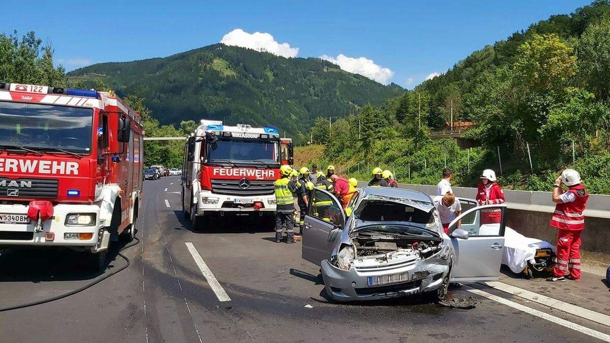 Lenkerin prallte gegen die Leitschiene