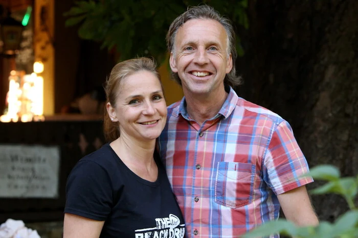 Beim „Wimitzwirt“ von Dorothea Klaus und Arnold Solic (unser Foto) ging am Samstag ein großes Rockkonzert über die Bühne. 