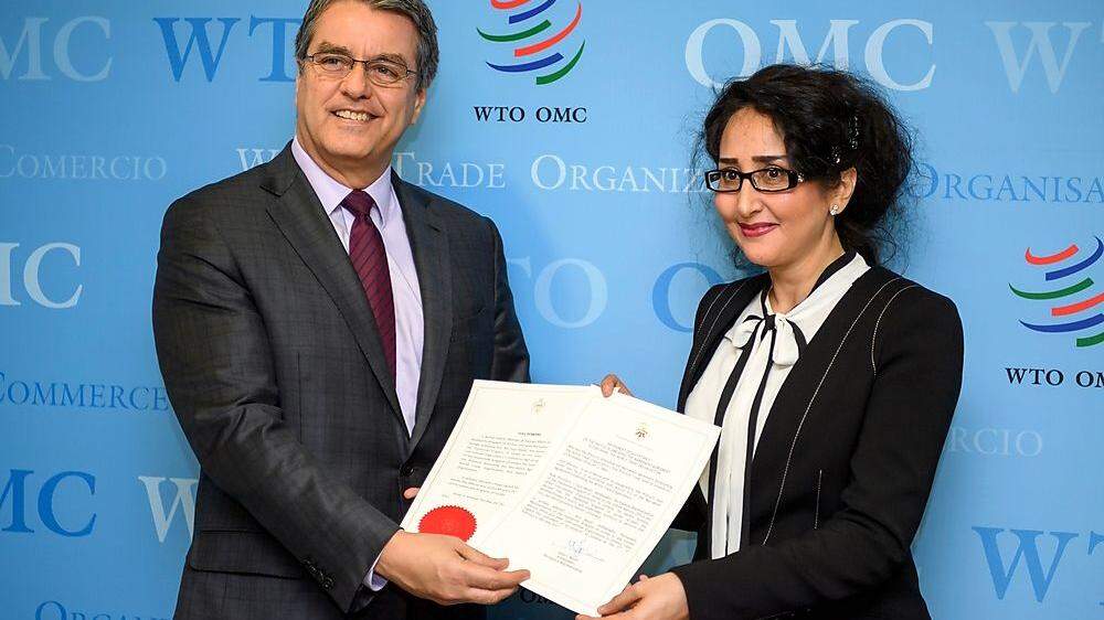 WTO-Direktor Roberto Azevedo und die jordanische Repräsentantin Saja Majali 