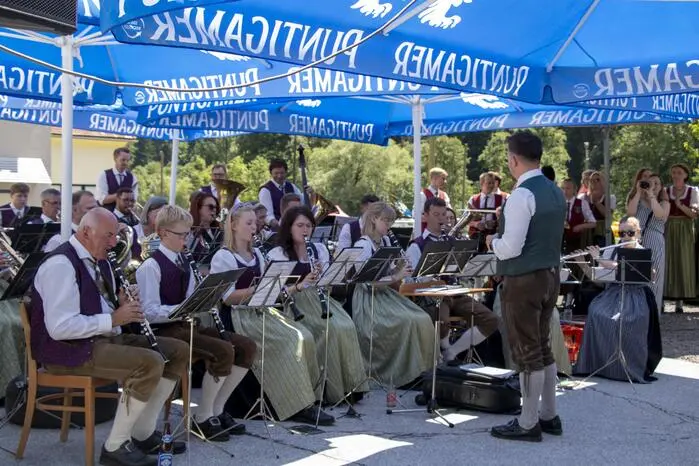 Der Musikverein Heilbrunn und der Musikverein Eggersdorf sorgten mit ihren Darbietungen für beste Stimmung. 