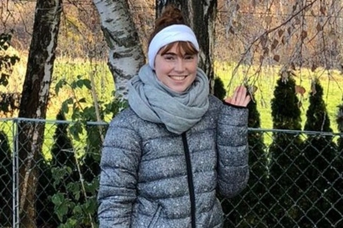 Anna Neukirchner (20): Es gibt viele Dinge, die ich machen möchte, sobald nach der Pandemie Normalität einkehrt. Mit Freunden eine Mango-Lassi trinken, ein Cordon Bleu essen gehen und endlich ans Meer nach Italien fahren und die italienische Küche und Kultur genießen.   