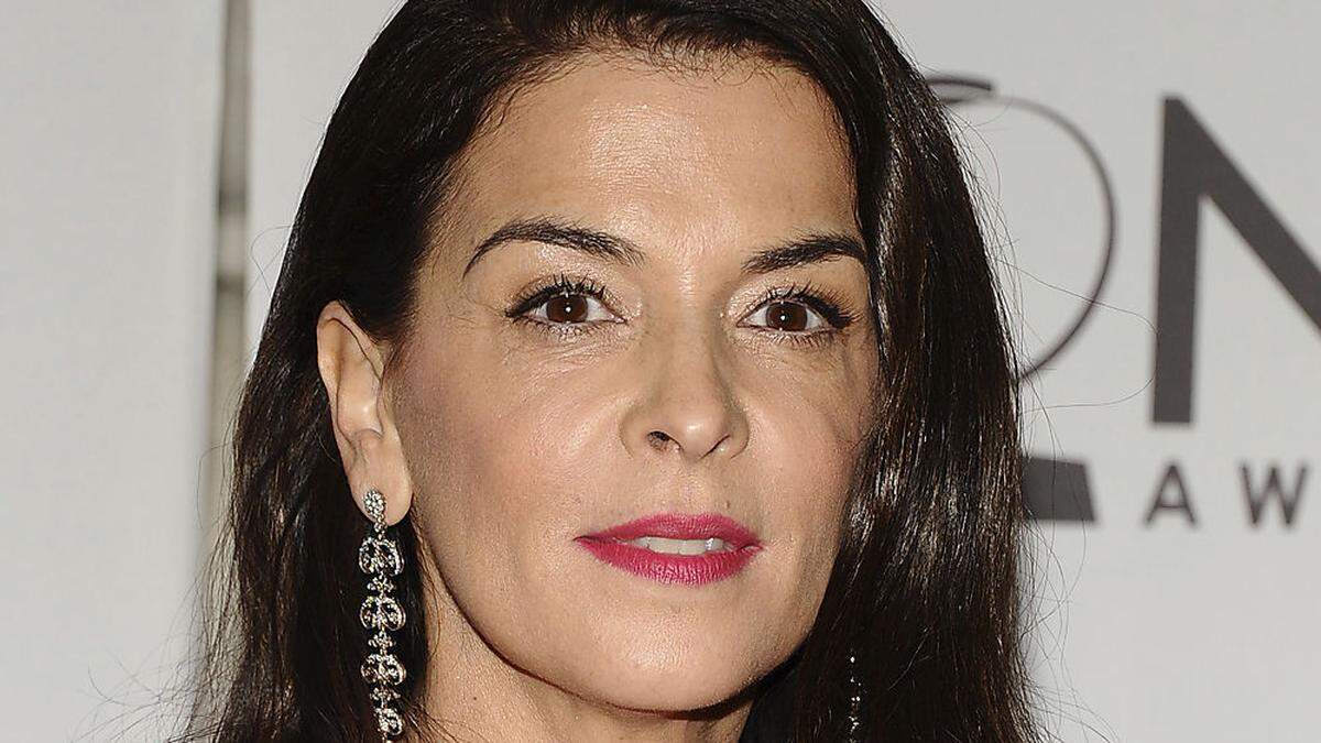 Annabella Sciorra