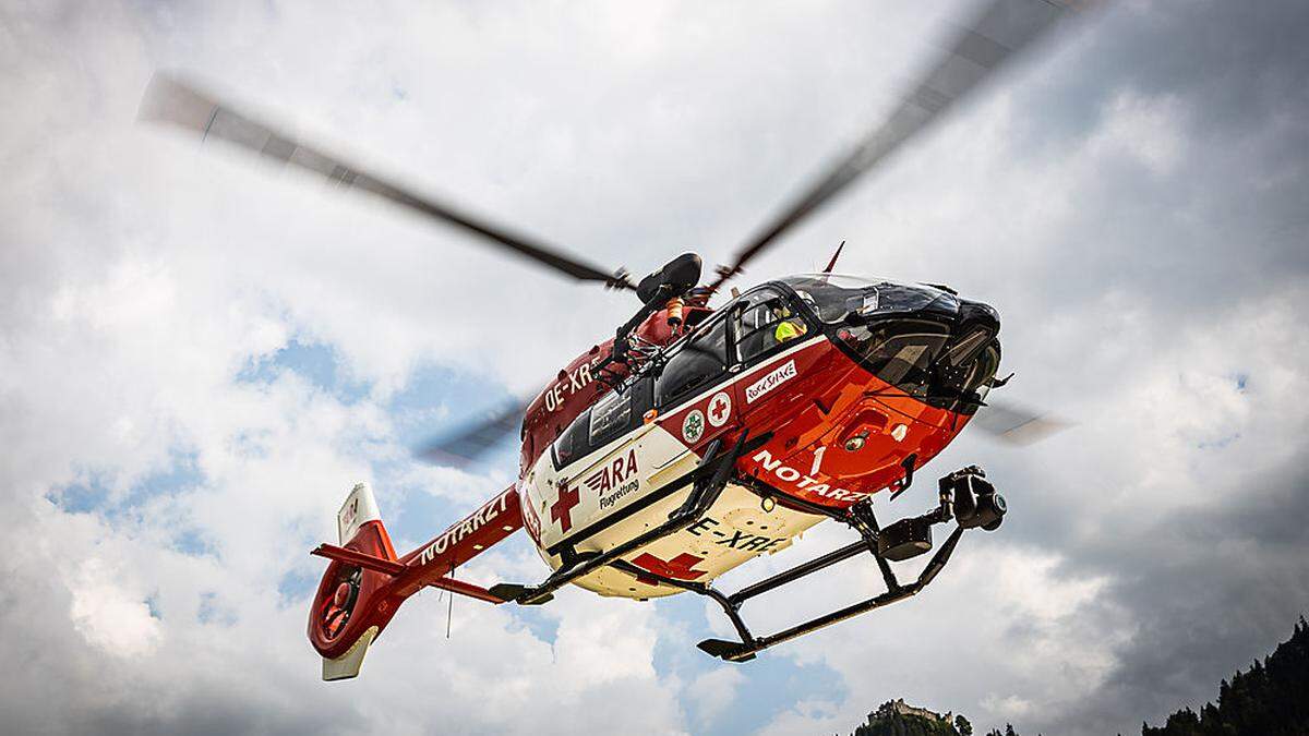 Die leicht verletzte Wanderin wurde mit dem RK 1 ins Krankenhaus Spittal geflogen (Sujetbild)