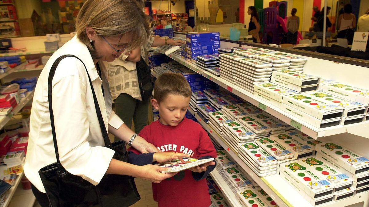 Schulstart kostet pro Kind etwa 200 Euro. Nicht alle Familien können das so leicht stemmen. 