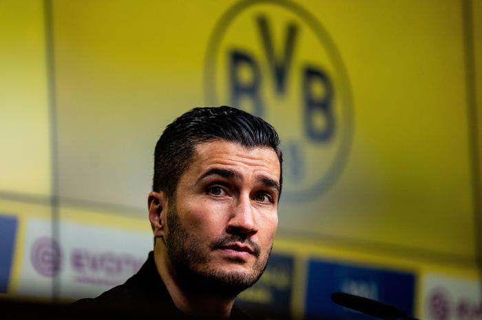 Der neue Trainer Nuri Sahin steht immer wieder in der Kritik