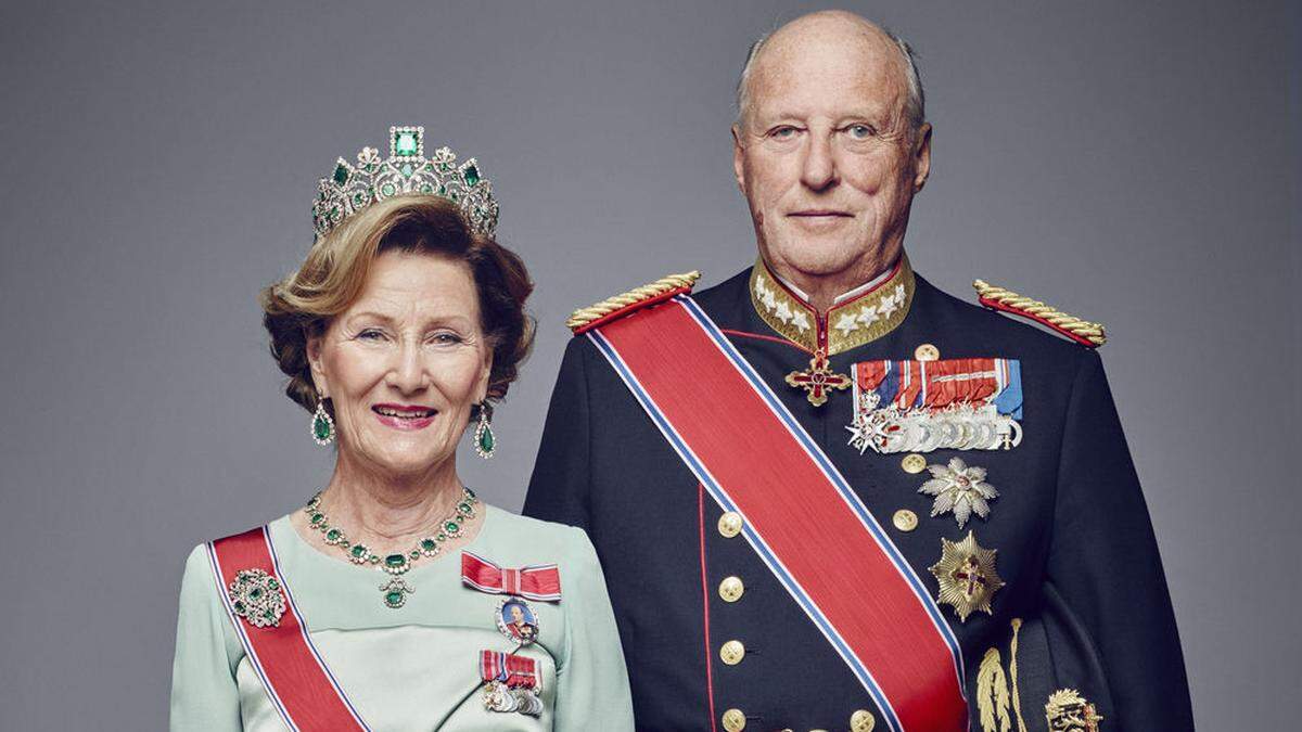 Sonja, Königin von Norwegen und ihr Mann König Harald V. von Norwegen. 