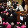 Papst Franziskus eröffnete das Kinderschutztreffen im Vatikan 