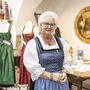 Ilse Hofer ist Besitzerin einer Wörthersee Sonntagstracht. 