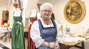 Ilse Hofer ist Besitzerin einer Wörthersee Sonntagstracht. 