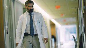 Kaum zu erkennen: Colin Farrell spielt einen Chirurgen